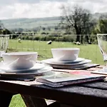 Wensleydale Glamping Pods مكان تخييم