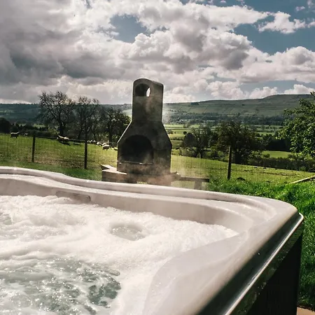 Wensleydale Glamping Pods 3* Redmire