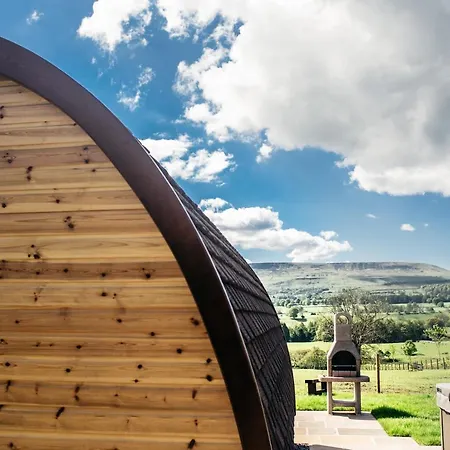مكان تخييم Wensleydale Glamping Pods 3*